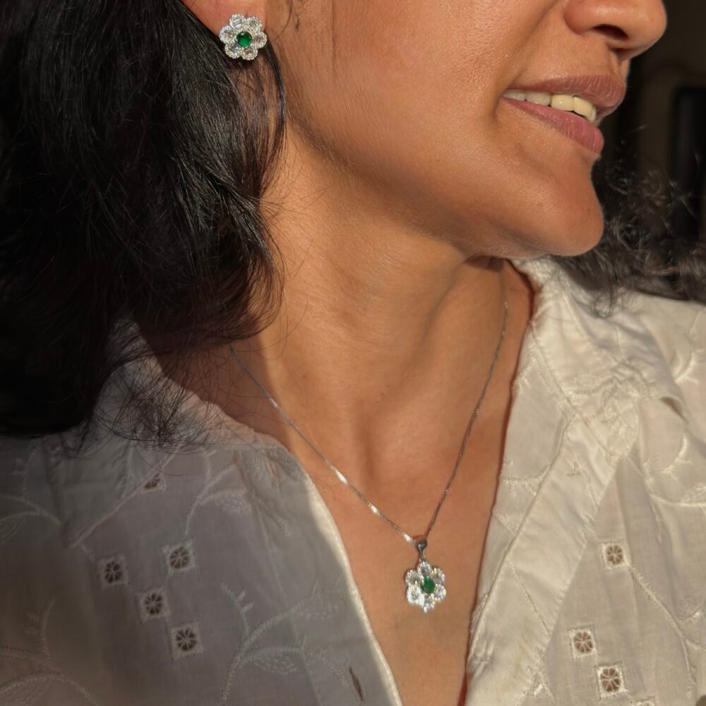 Green flower Pendant set 925 Sterling Silver