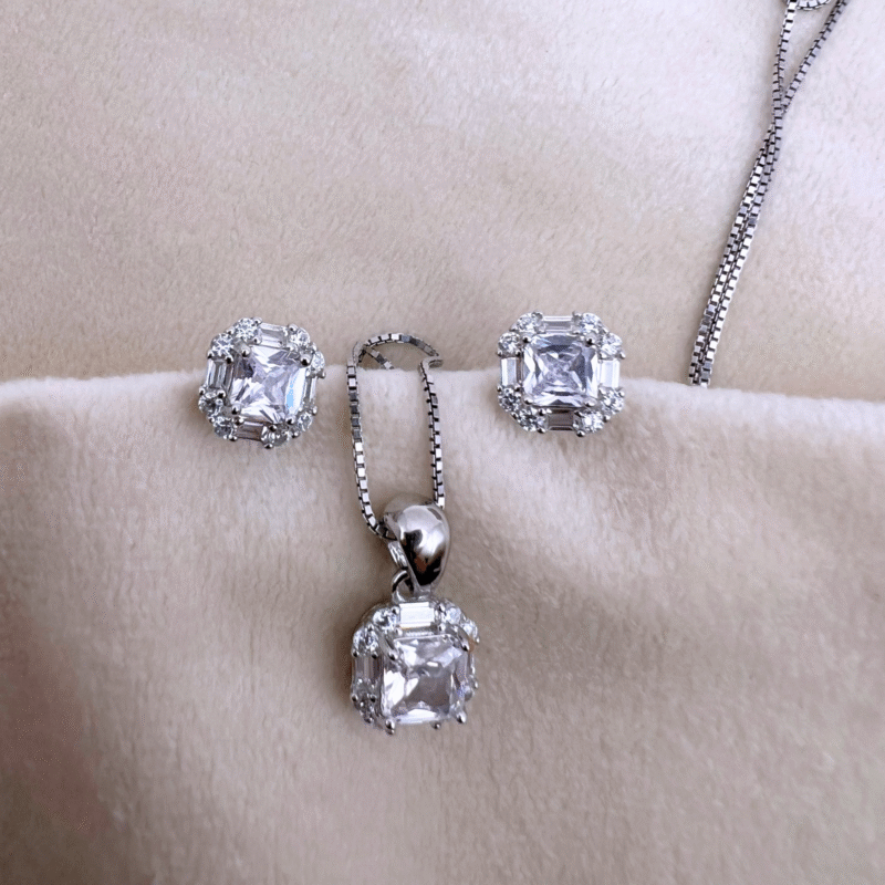 mini square princess pendant set made with fine 925 sterling silver