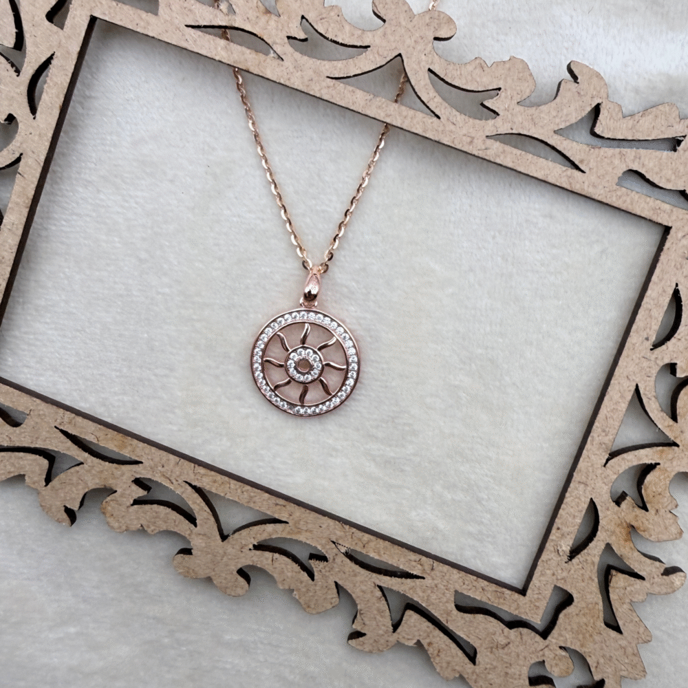 Solaris Sparkle Pendant 925 Sterling Silver Pendant + Chain