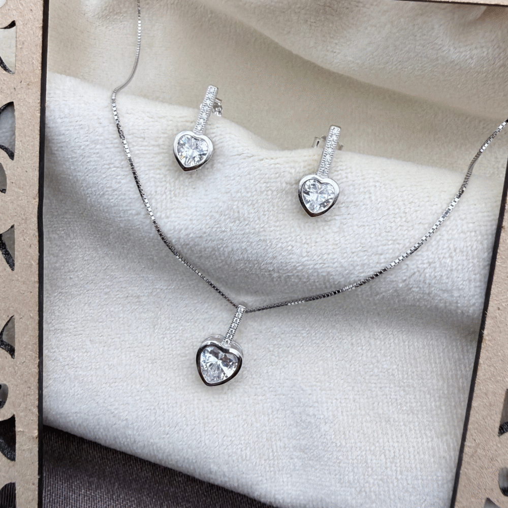 Eternal Heart Ensemble Pendant Set- Made with 925 sterling silver