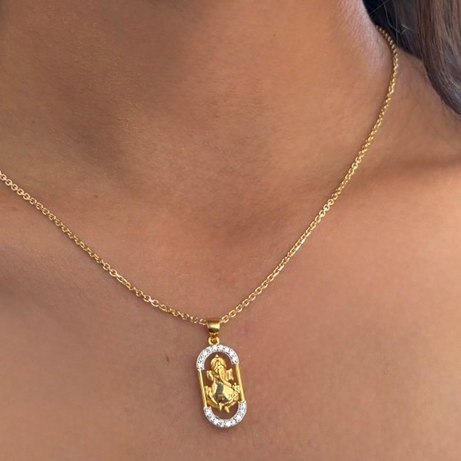 lord ganesha oval 925 silver pendant